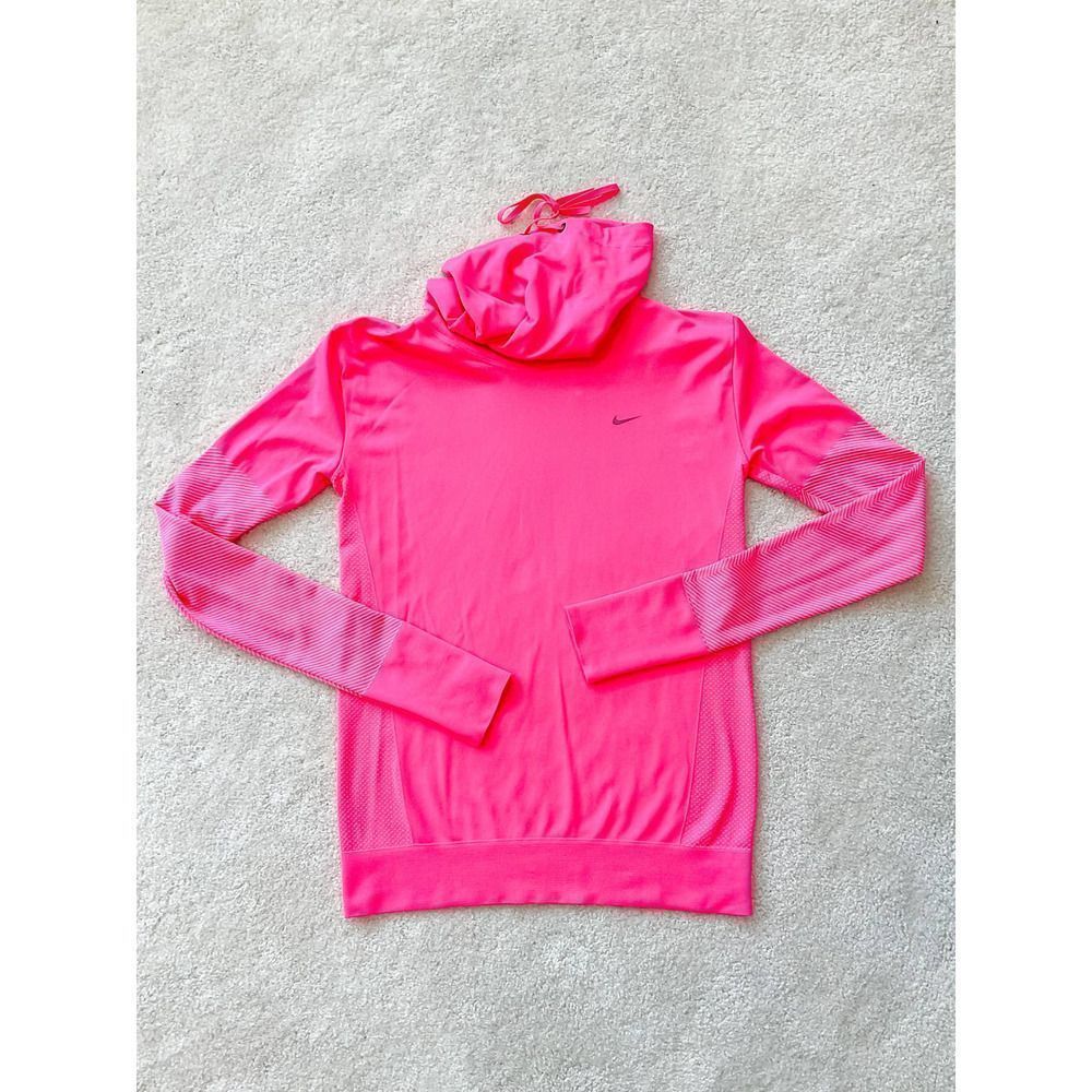 Small Nike Dri-fit cowl neck